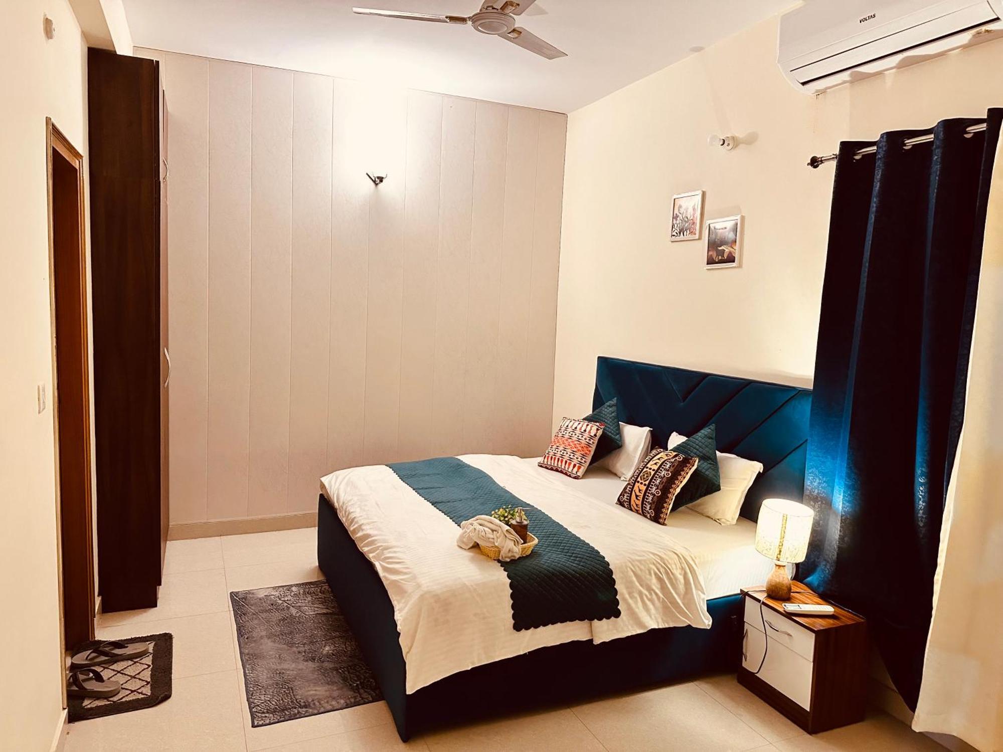 Zoomstay - 3Bhk Apartments Varanasi Exterior photo